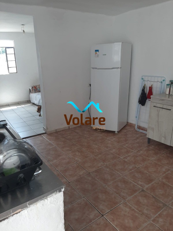 Casa à venda com 6 quartos, 220m² - Foto 10