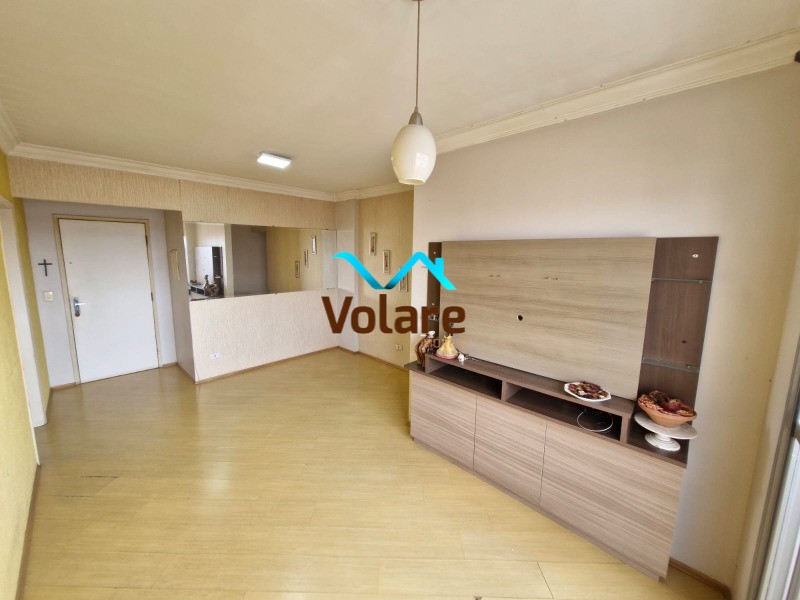 Apartamento à venda com 2 quartos, 62m² - Foto 1