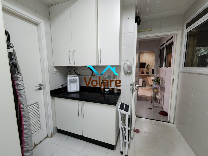 Apartamento à venda com 4 quartos, 187m² - Foto 18