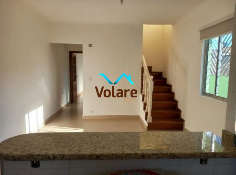 Casa à venda com 2 quartos, 218m² - Foto 1