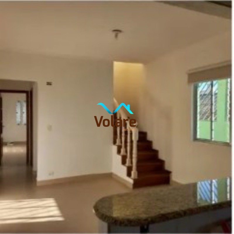 Casa à venda com 2 quartos, 218m² - Foto 2