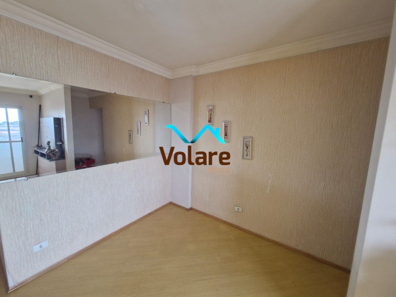 Apartamento à venda com 2 quartos, 62m² - Foto 3