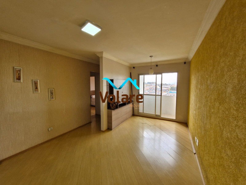 Apartamento à venda com 2 quartos, 62m² - Foto 4