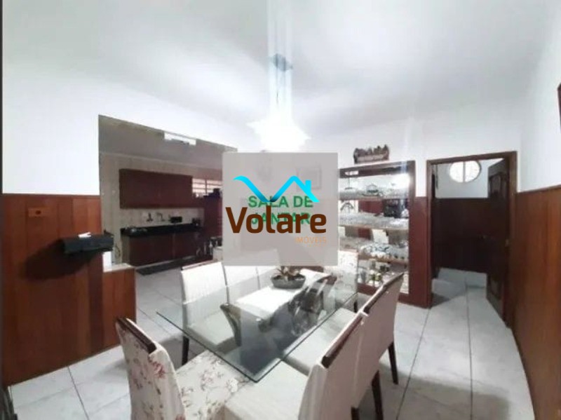 Casa à venda com 3 quartos, 250m² - Foto 5