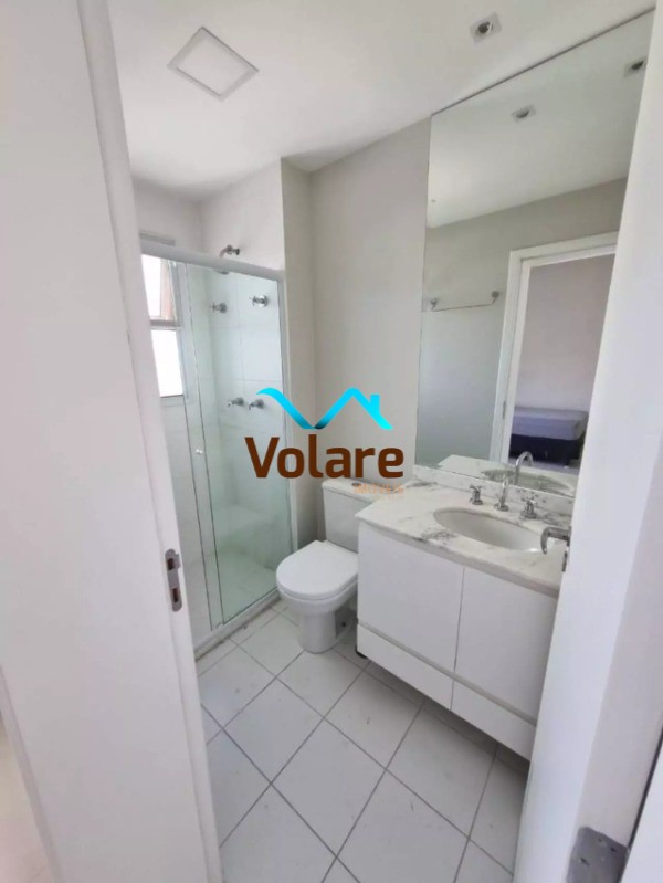 Apartamento à venda com 3 quartos, 196m² - Foto 19