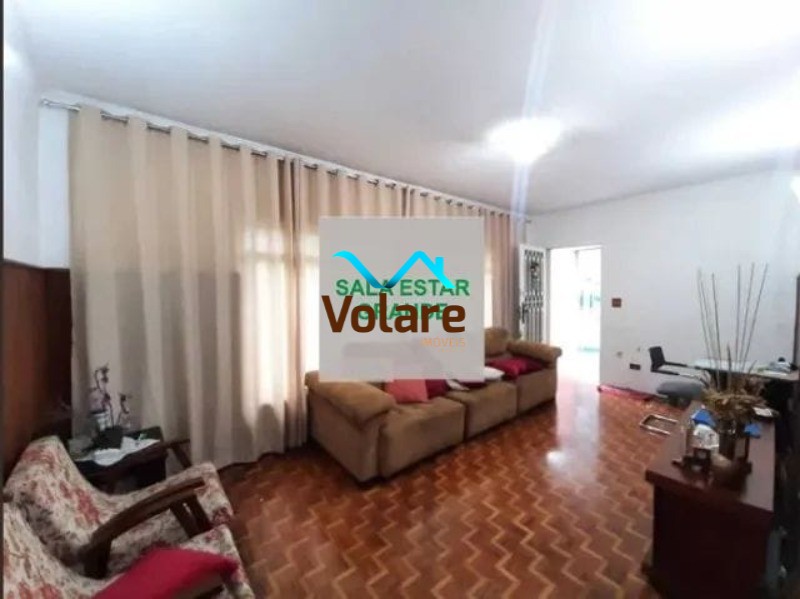 Casa à venda com 3 quartos, 250m² - Foto 4