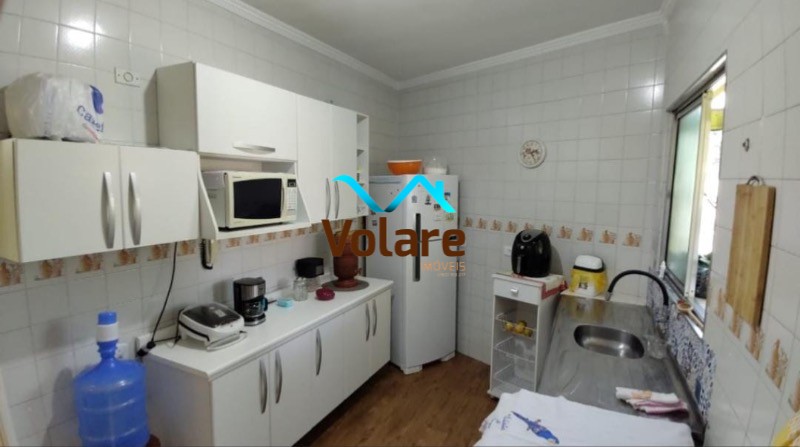 Apartamento à venda com 2 quartos, 70m² - Foto 4