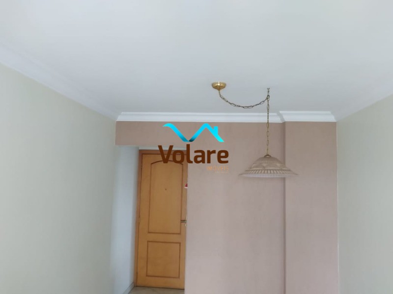 Apartamento à venda com 2 quartos, 60m² - Foto 4