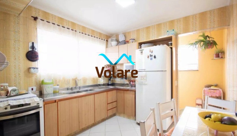 Casa à venda e aluguel com 3 quartos, 221m² - Foto 14