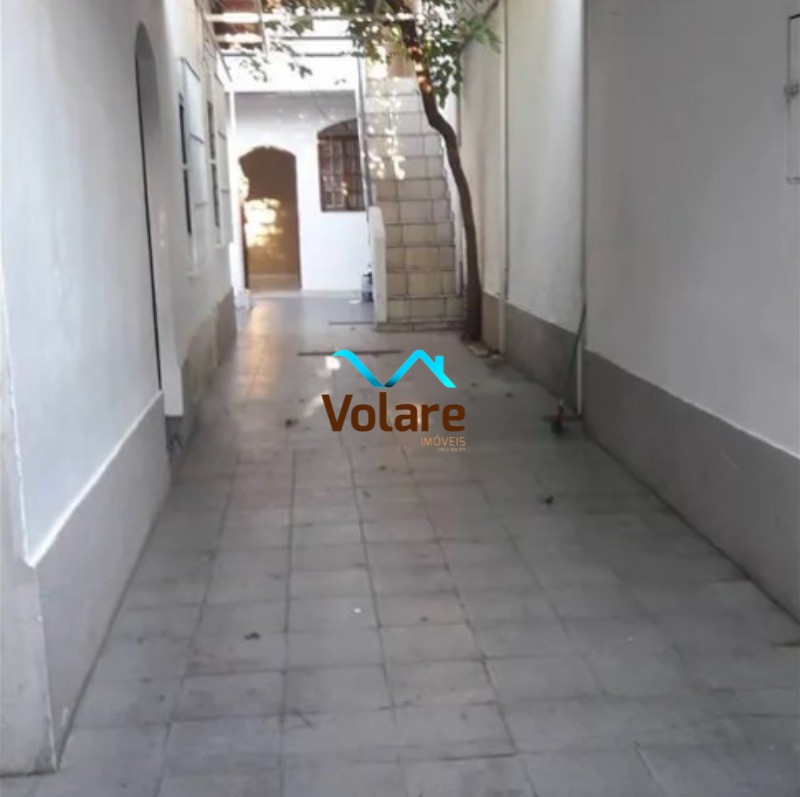 Casa à venda com 5 quartos, 192m² - Foto 3