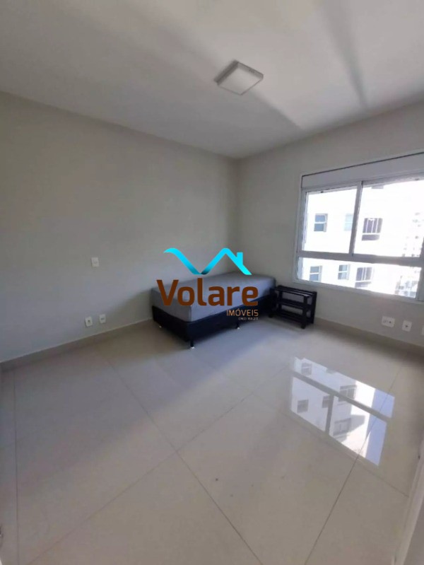 Apartamento à venda com 3 quartos, 196m² - Foto 18