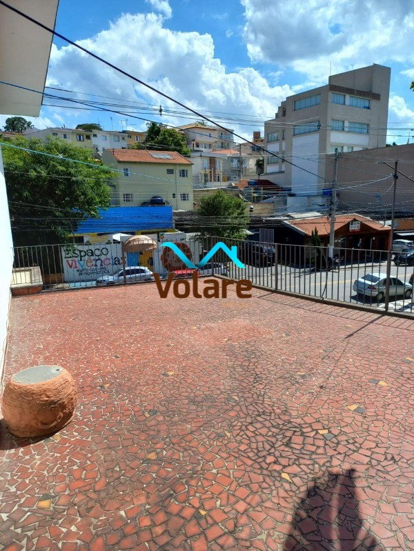 Casa à venda com 3 quartos, 241m² - Foto 6