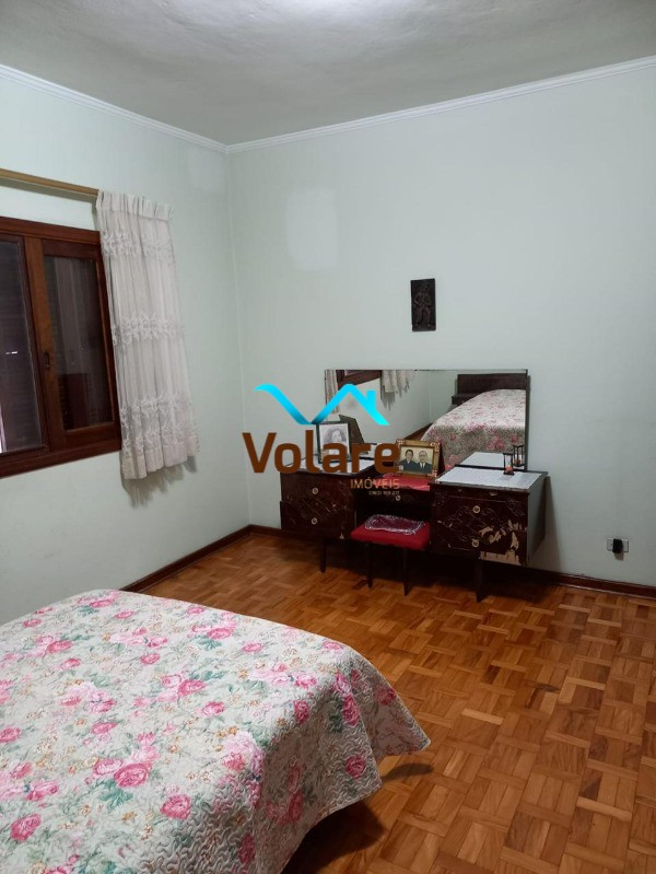 Casa à venda com 3 quartos, 241m² - Foto 23