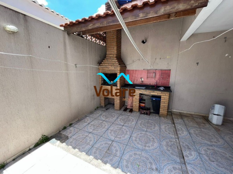 Casa à venda com 3 quartos, 141m² - Foto 12