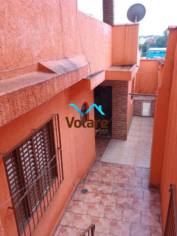 Casa à venda com 3 quartos, 196m² - Foto 26