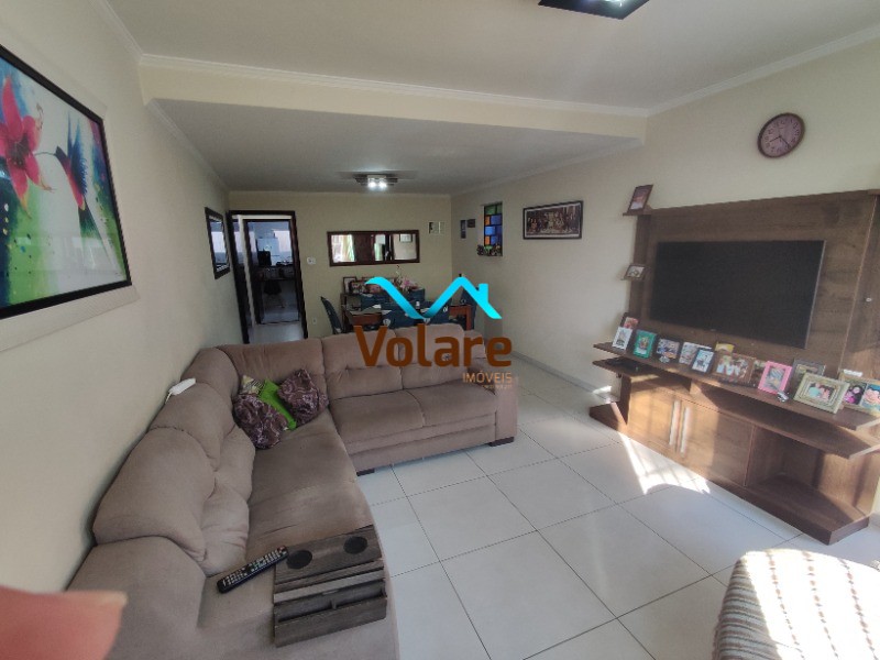 Casa à venda com 4 quartos, 196m² - Foto 4