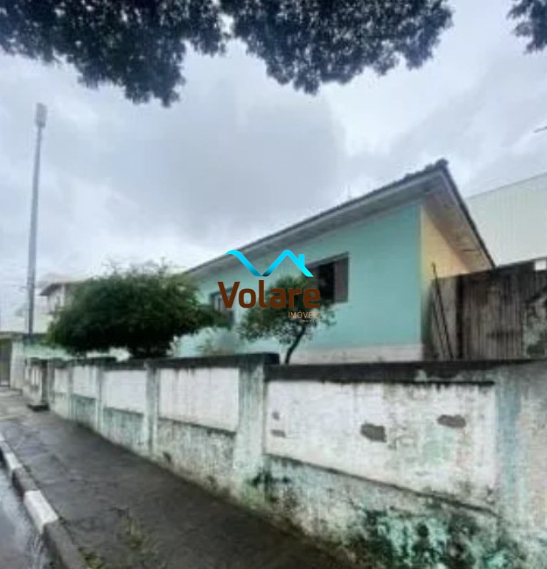 Casa à venda com 3 quartos, 380m² - Foto 4