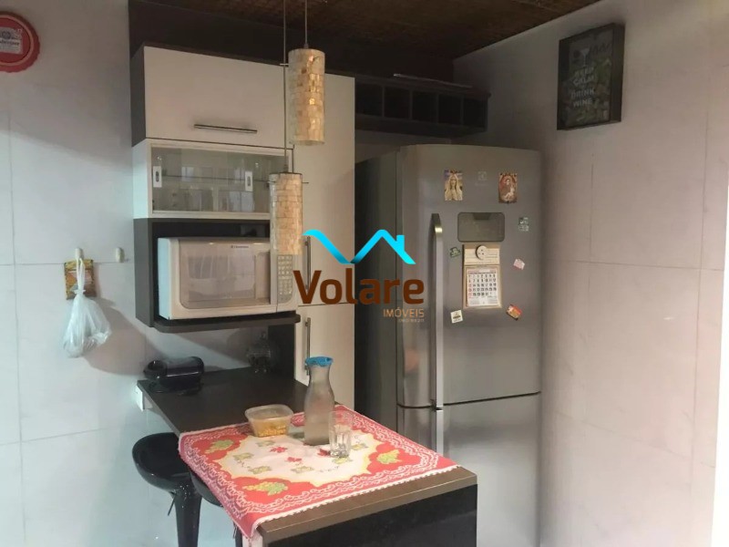 Casa à venda com 3 quartos, 200m² - Foto 6