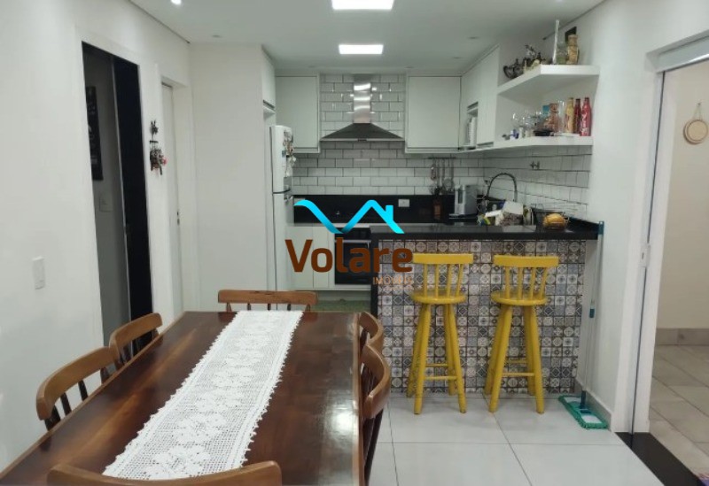 Casa à venda com 3 quartos, 190m² - Foto 3