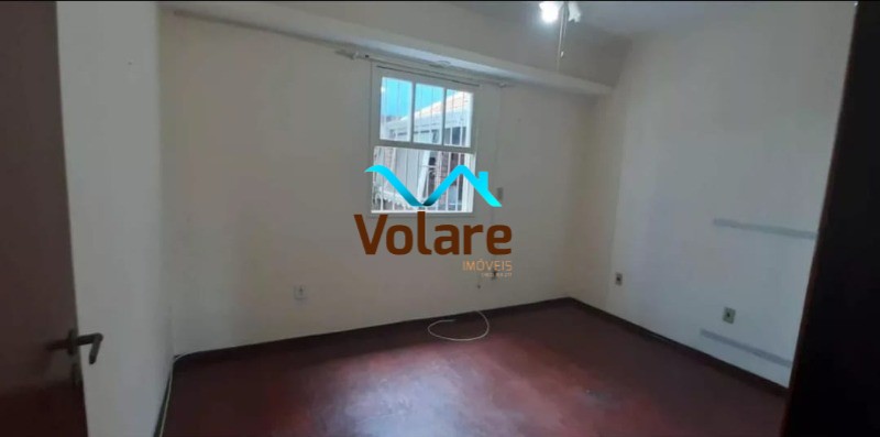 Casa à venda com 4 quartos, 137m² - Foto 13