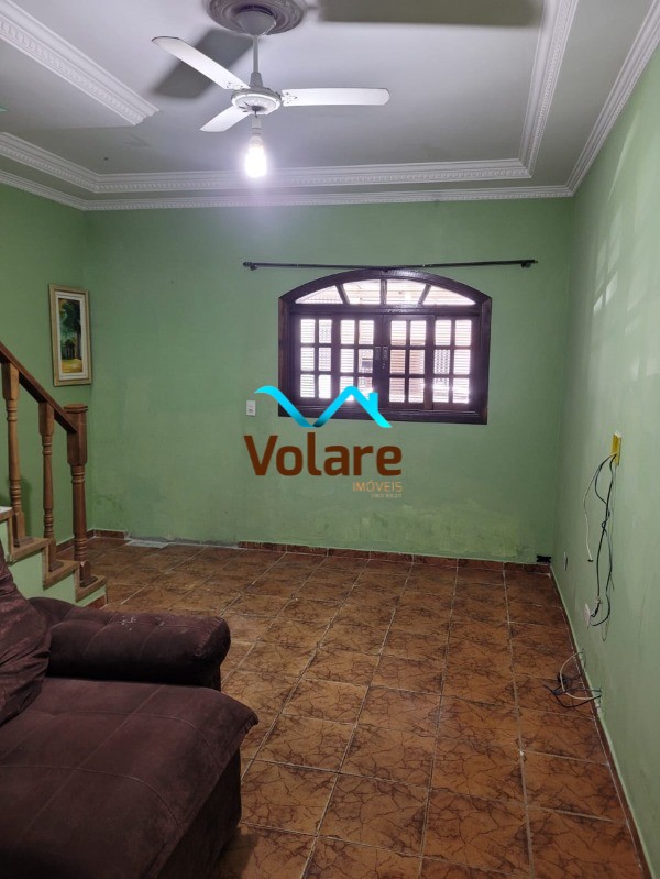 Casa à venda com 3 quartos, 160m² - Foto 4