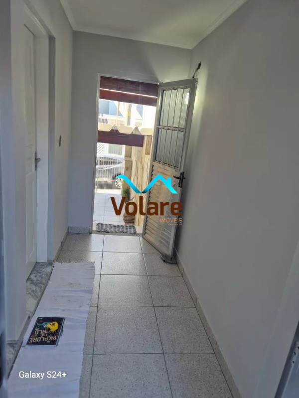 Casa à venda com 2 quartos, 125m² - Foto 12