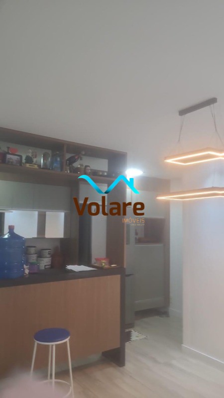 Apartamento à venda com 2 quartos, 61m² - Foto 2