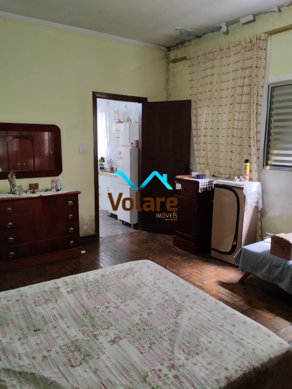 Casa à venda com 3 quartos, 330m² - Foto 9