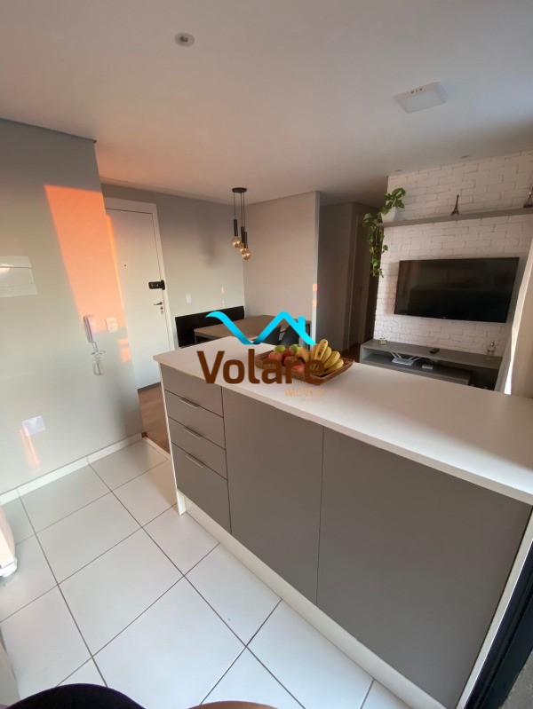 Apartamento à venda com 2 quartos, 57m² - Foto 4