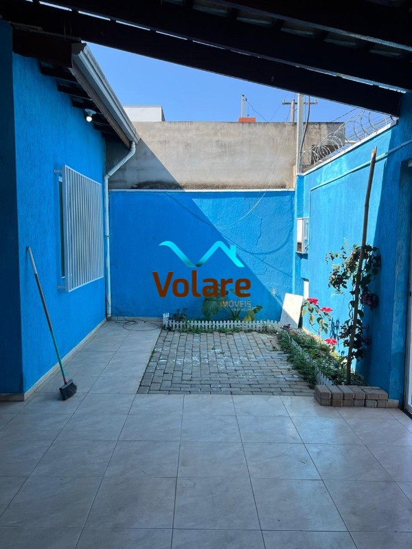 Casa à venda e aluguel com 3 quartos - Foto 1