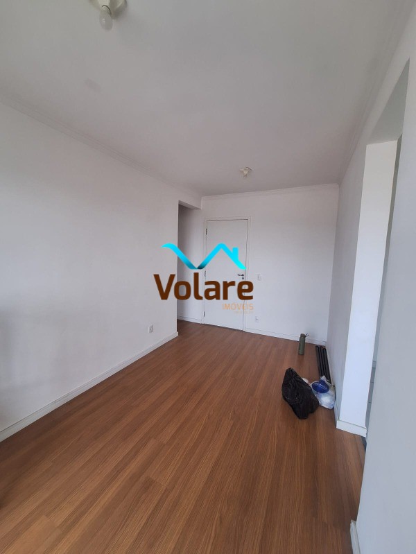 Apartamento à venda com 2 quartos, 45m² - Foto 4