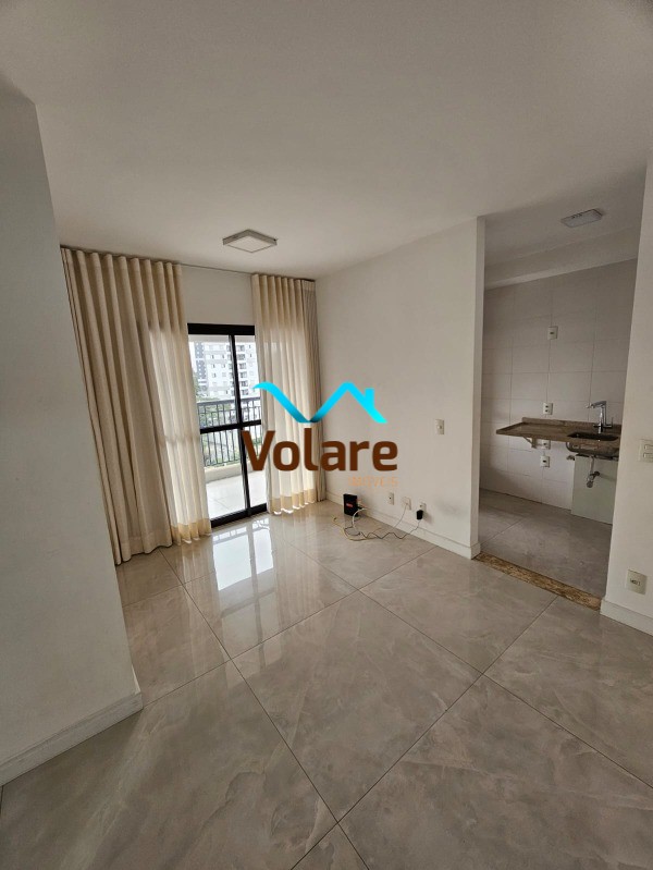 Apartamento à venda com 2 quartos, 62m² - Foto 5