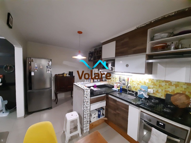 Casa à venda com 2 quartos, 55m² - Foto 5