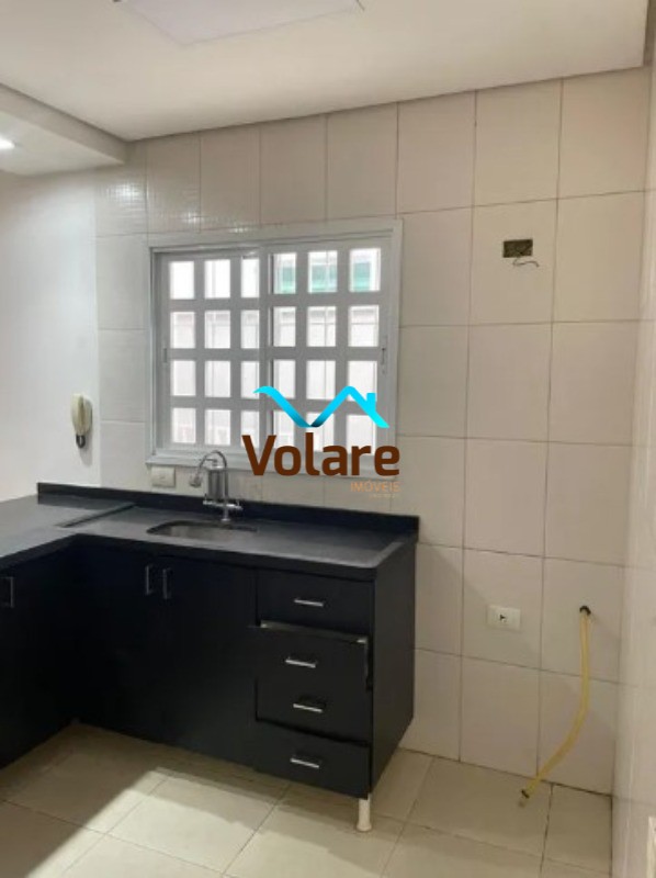 Casa à venda com 2 quartos, 80m² - Foto 3