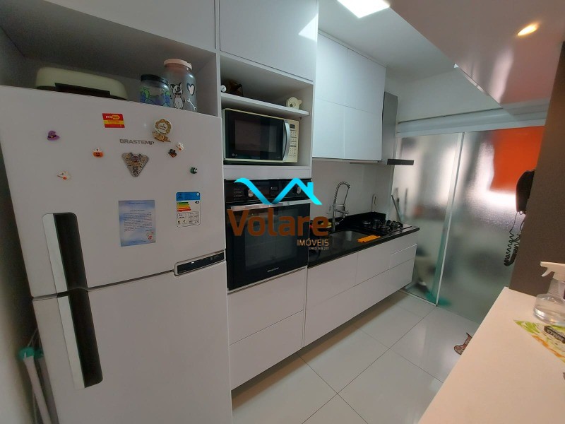 Apartamento à venda com 3 quartos, 74m² - Foto 4