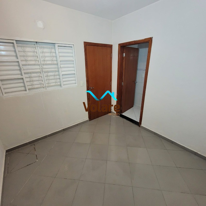 Casa à venda com 5 quartos, 270m² - Foto 24