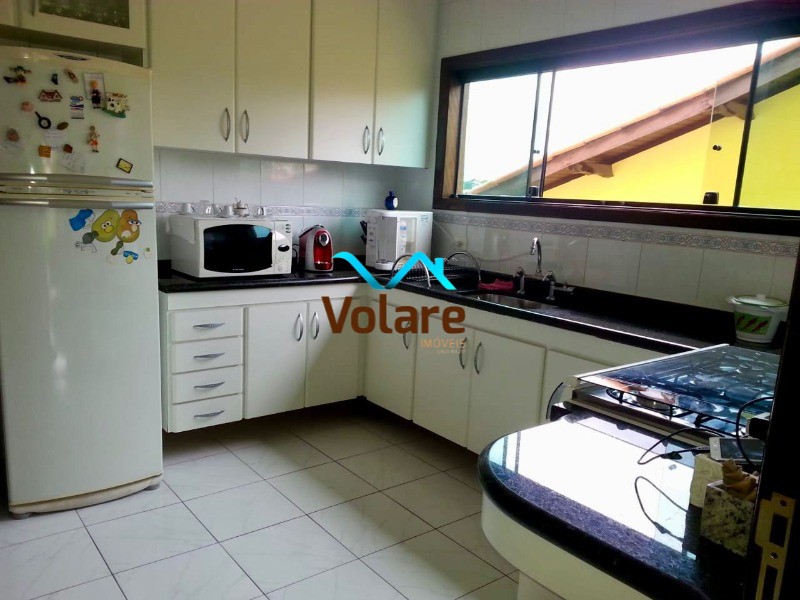 Casa à venda com 3 quartos, 360m² - Foto 15