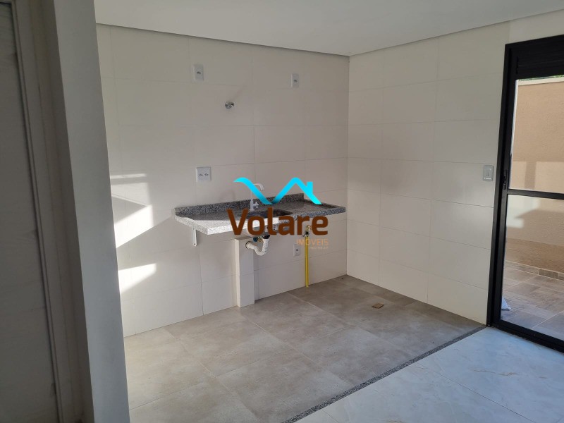 Casa à venda com 2 quartos, 78m² - Foto 2