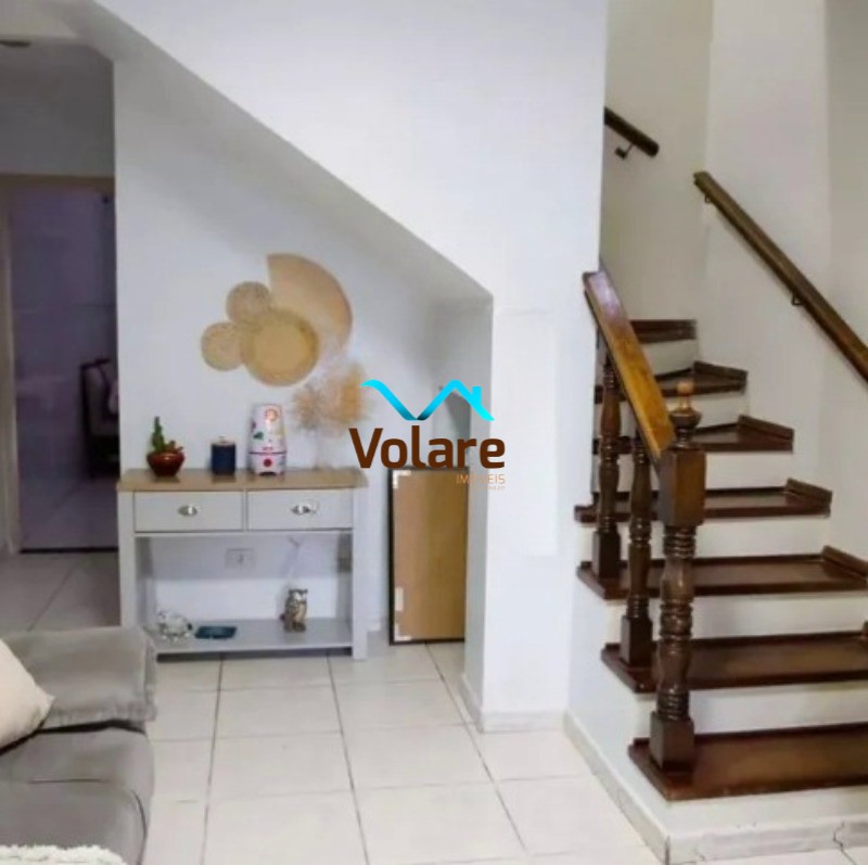 Casa à venda com 4 quartos, 182m² - Foto 2