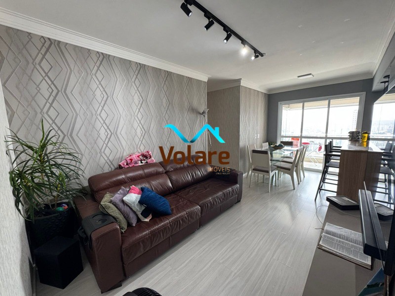 Apartamento à venda com 3 quartos, 72m² - Foto 1