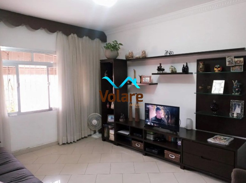 Casa à venda com 3 quartos, 231m² - Foto 5