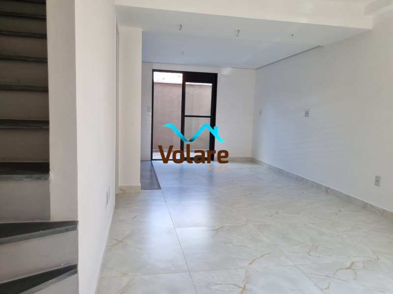 Casa à venda com 2 quartos, 78m² - Foto 4