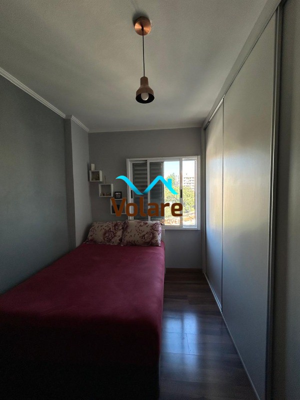 Apartamento à venda com 2 quartos, 70m² - Foto 10