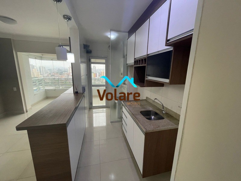 Apartamento à venda com 2 quartos, 67m² - Foto 3