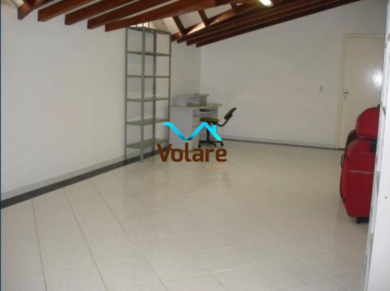 Casa à venda com 4 quartos, 750m² - Foto 19