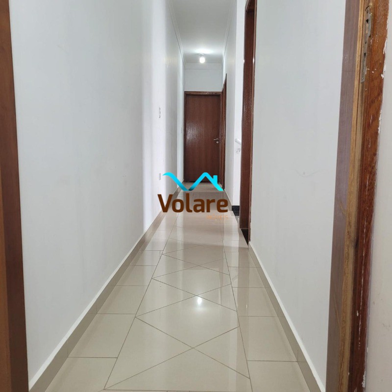 Casa à venda com 5 quartos, 270m² - Foto 10