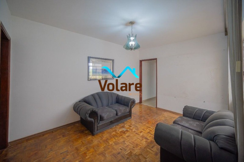 Casa à venda com 3 quartos, 150m² - Foto 2