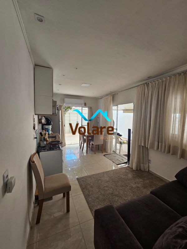 Casa à venda com 2 quartos, 84m² - Foto 2