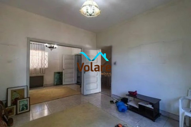 Casa à venda com 3 quartos, 200m² - Foto 5