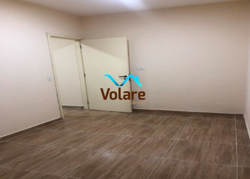 Casa à venda com 5 quartos, 260m² - Foto 3